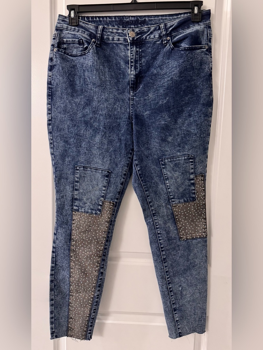 #z175 - Kancan Natasha High-Rise Ankle Skinny Stone Wash Blue Denim & Rhinestone